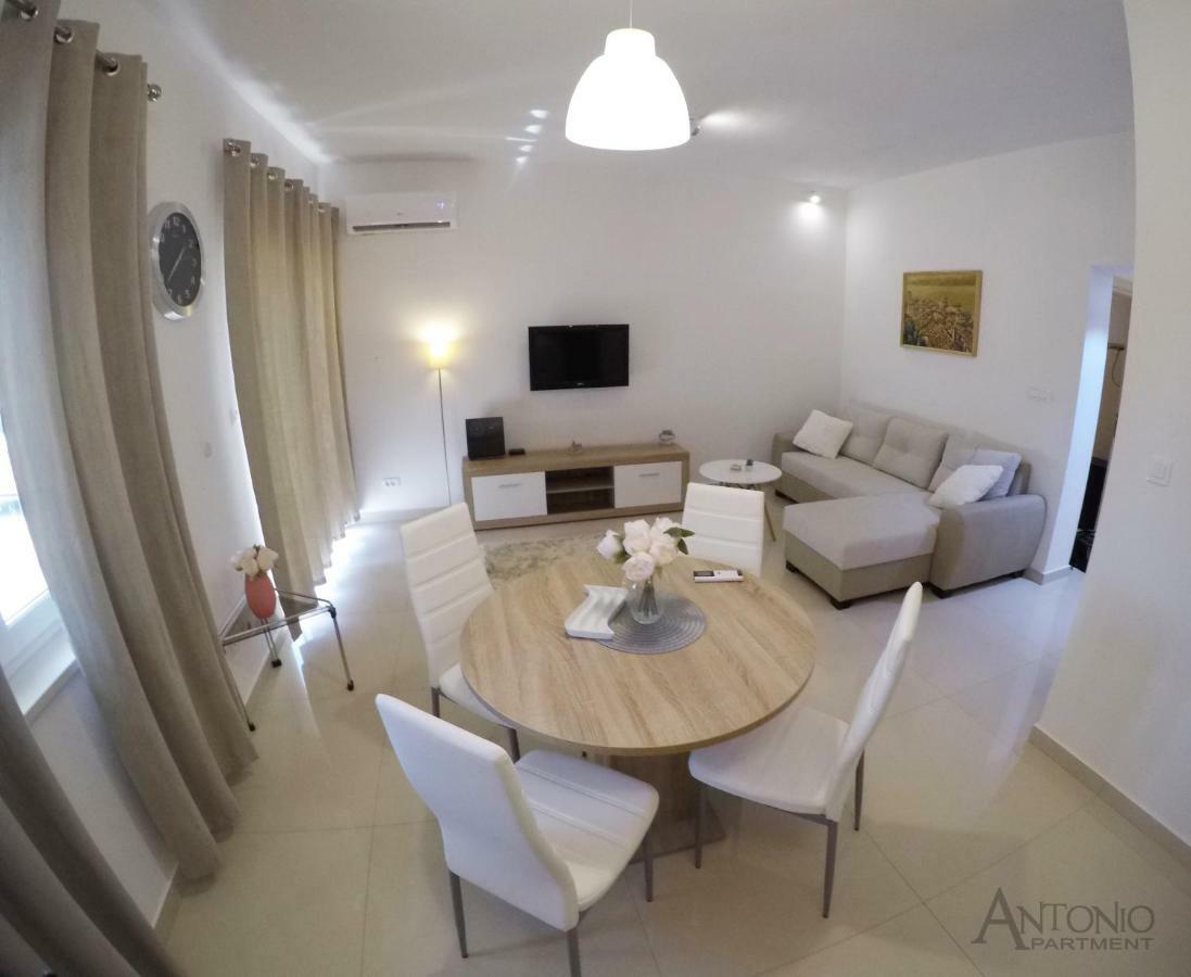 Antonio Apartment Sibenik Exterior photo